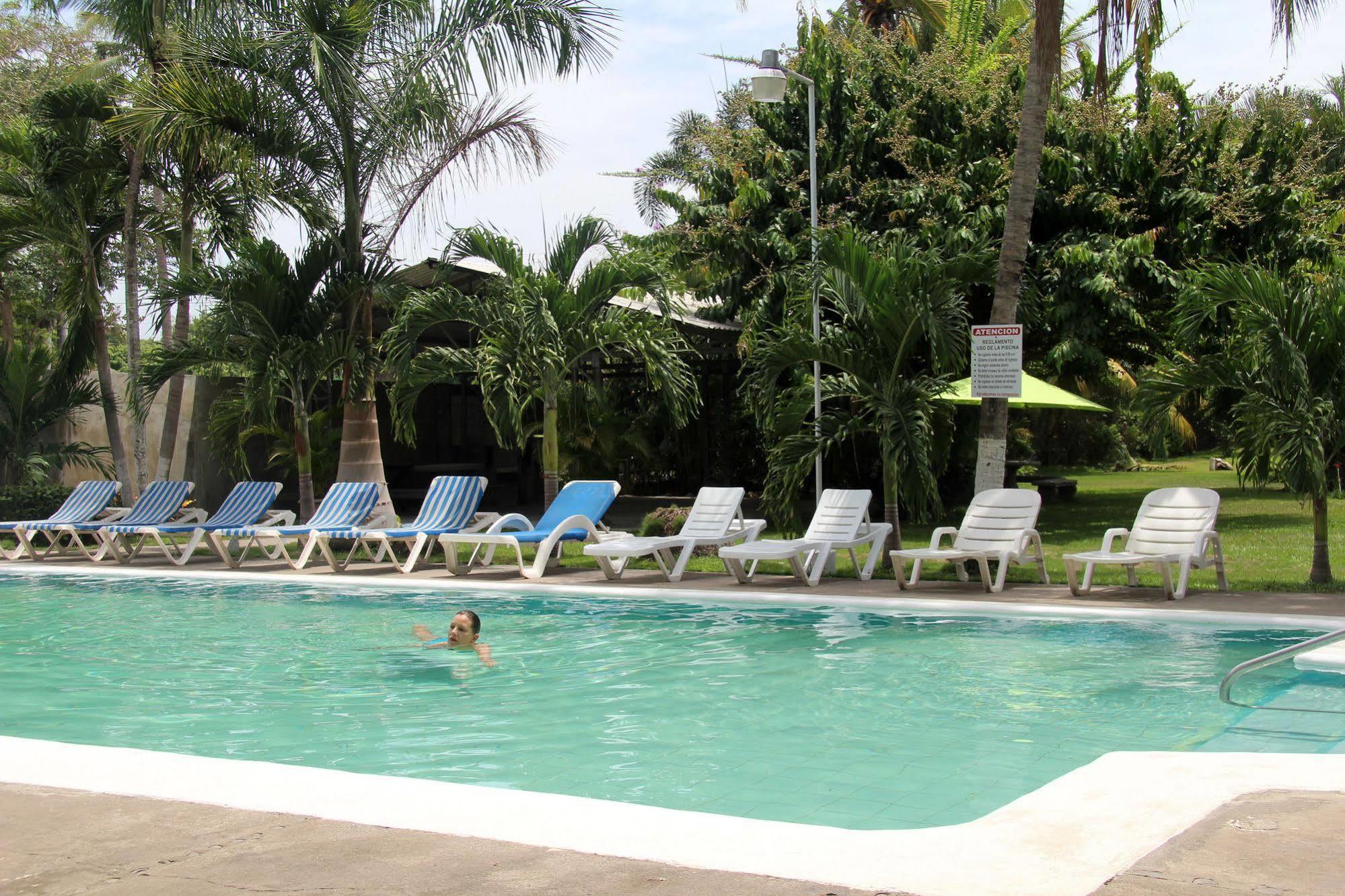 Villas Palmas Del Marプンタレナス エクステリア 写真
