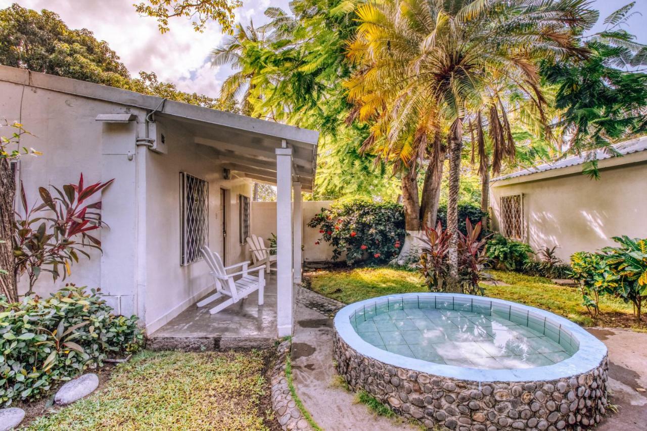 Villas Palmas Del Marプンタレナス エクステリア 写真